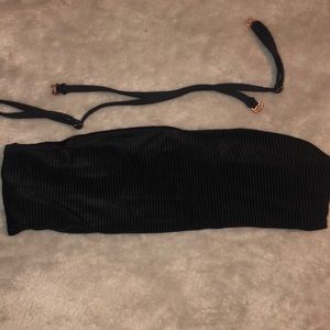 Frankies bikinis top